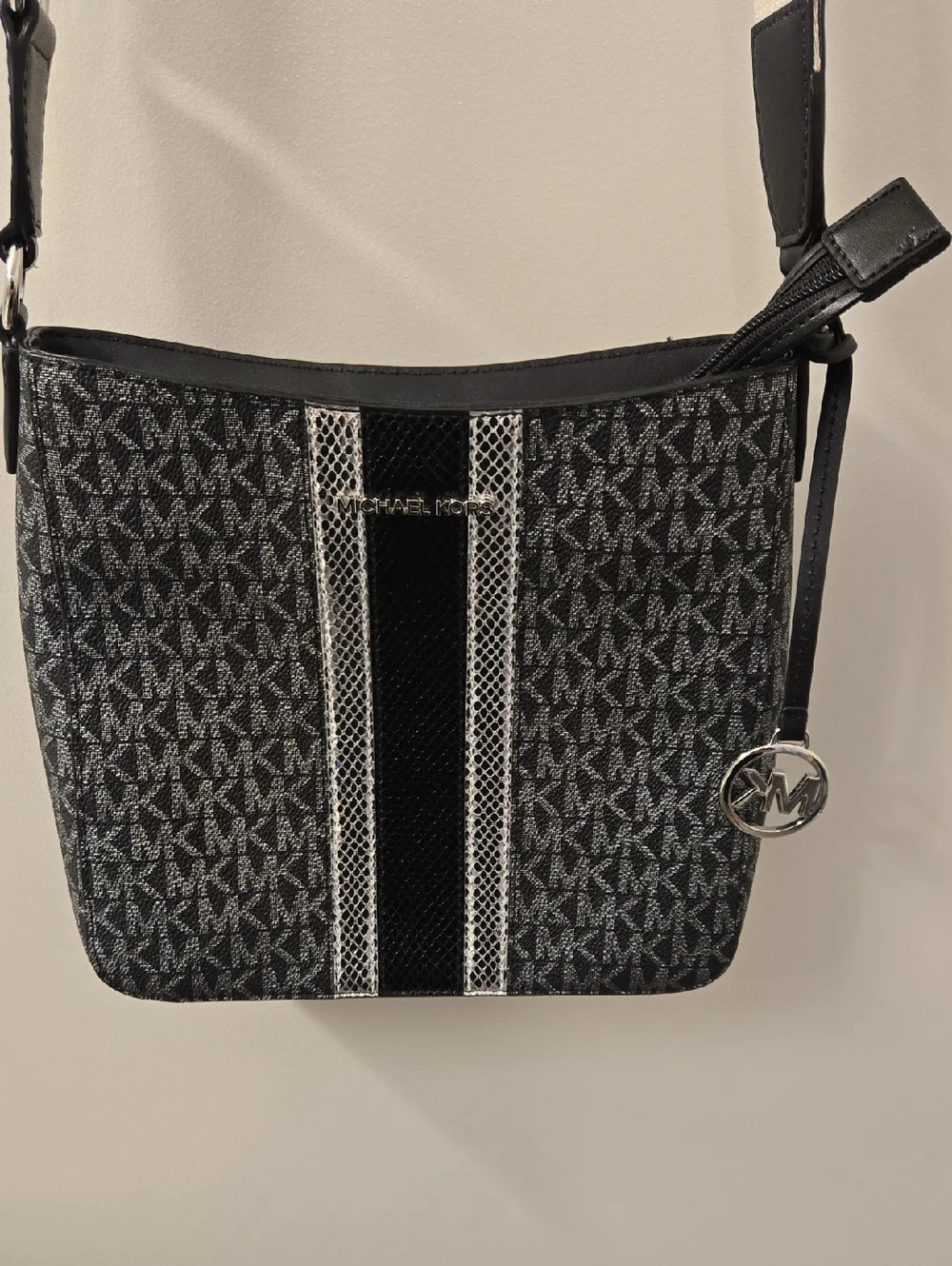 Michael Kors Black & Silver Signature Crossbody Bag